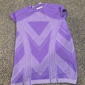 Lululemon Girls - purple Ivivva top